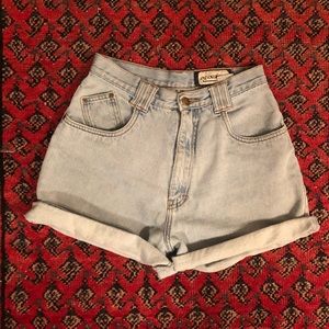 VINTAGE high waisted jean shorts